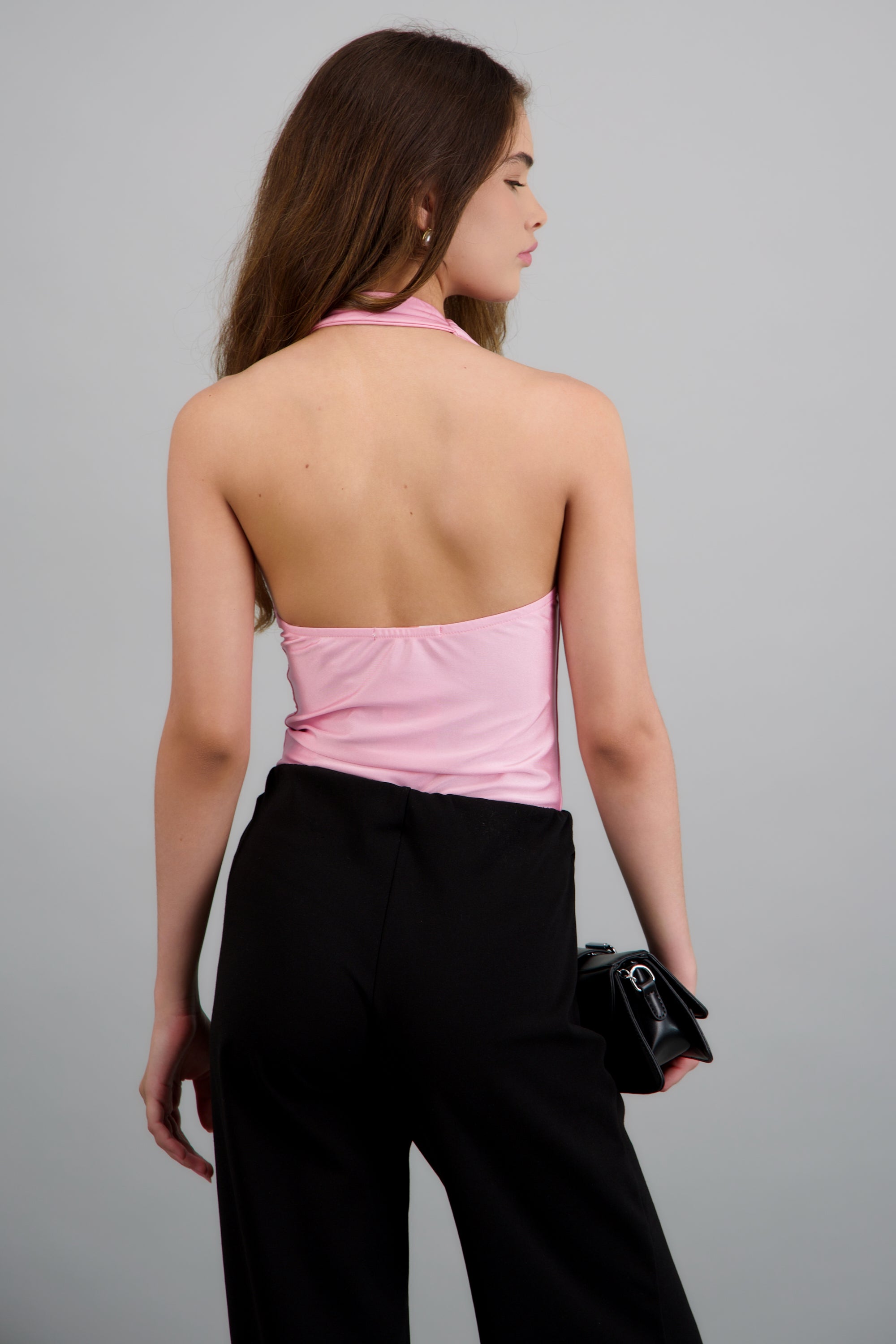 Top cuello halter sin mangas ROSA PASTEL
