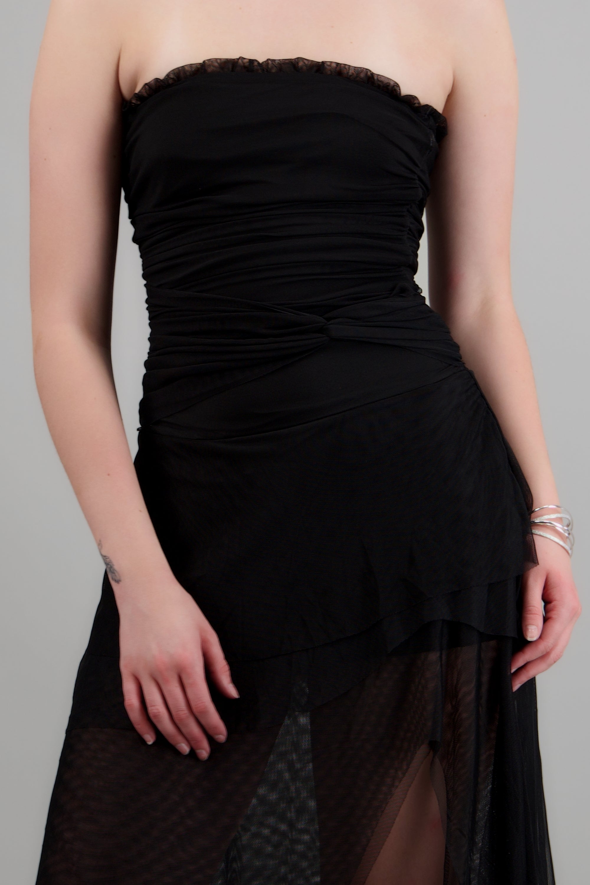 Vestido maxi bandeau mesh olanes con abertura NEGRO