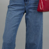 MEDIUM WASH