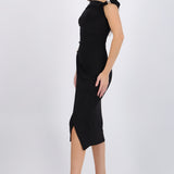 Vestido maxi one shoulder con detalle herraje