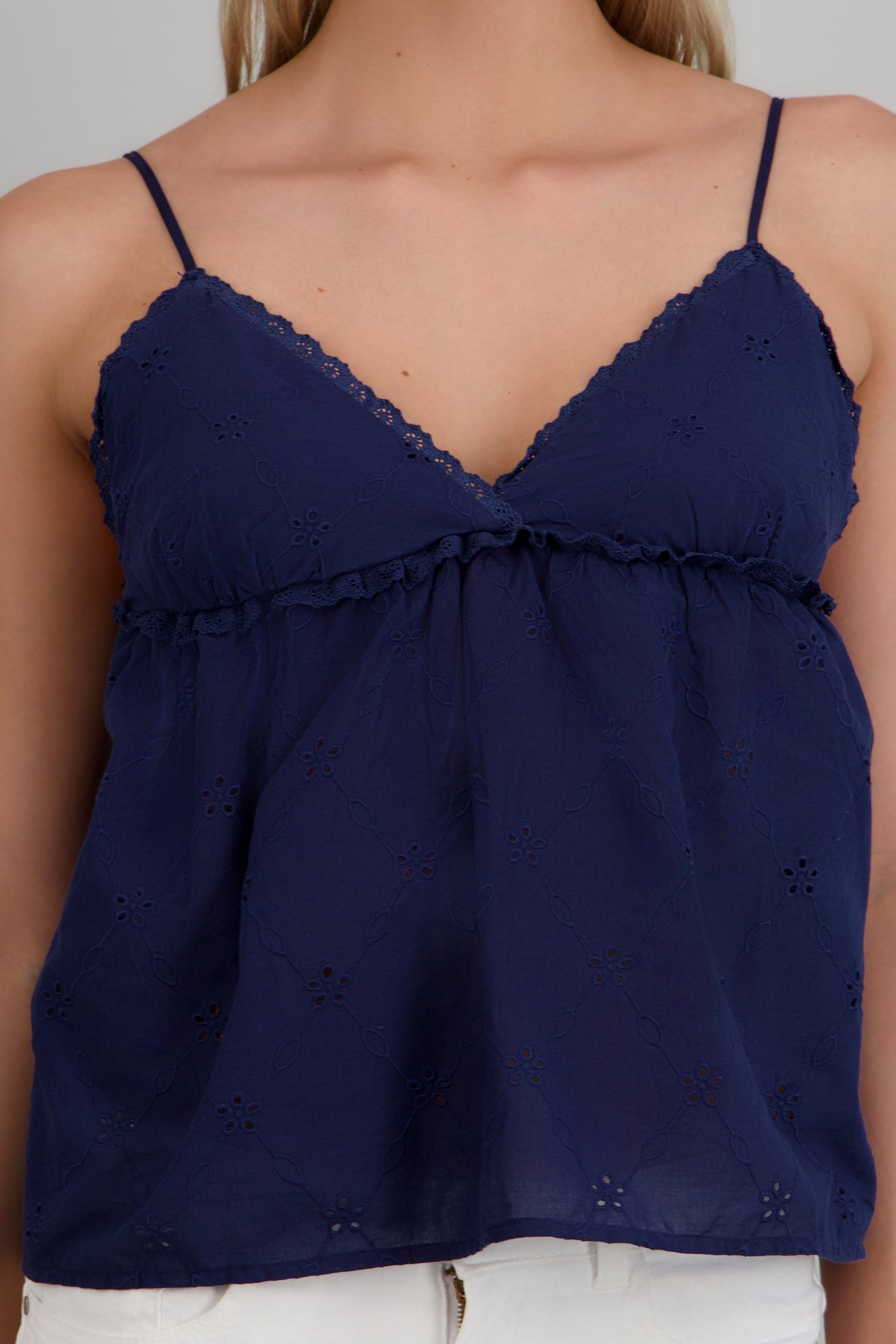 Blusa tirantes bordado flores MARINO