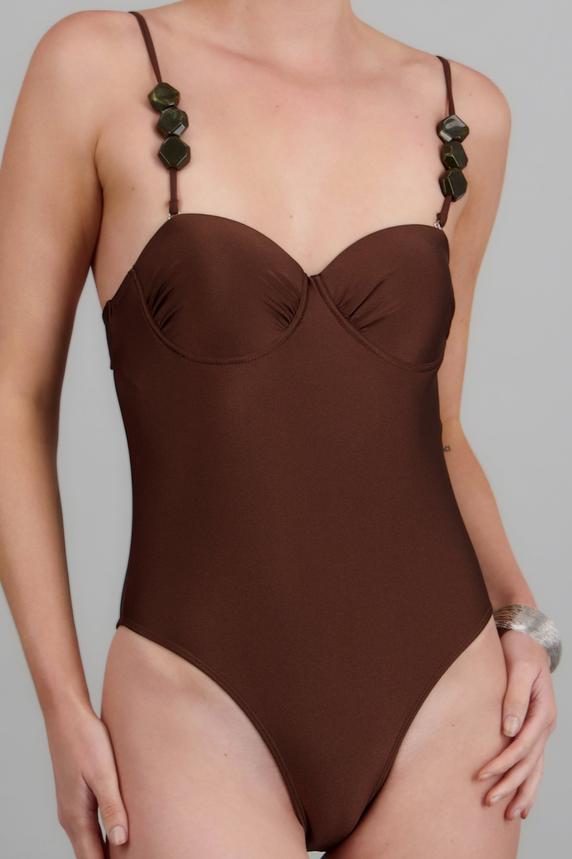 Traje de baño copas det cuentas CHOCOLATE