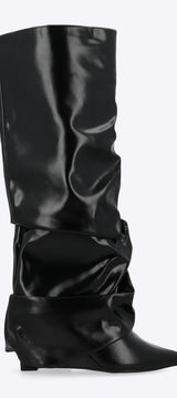 Bota funda plisada tacon corrido