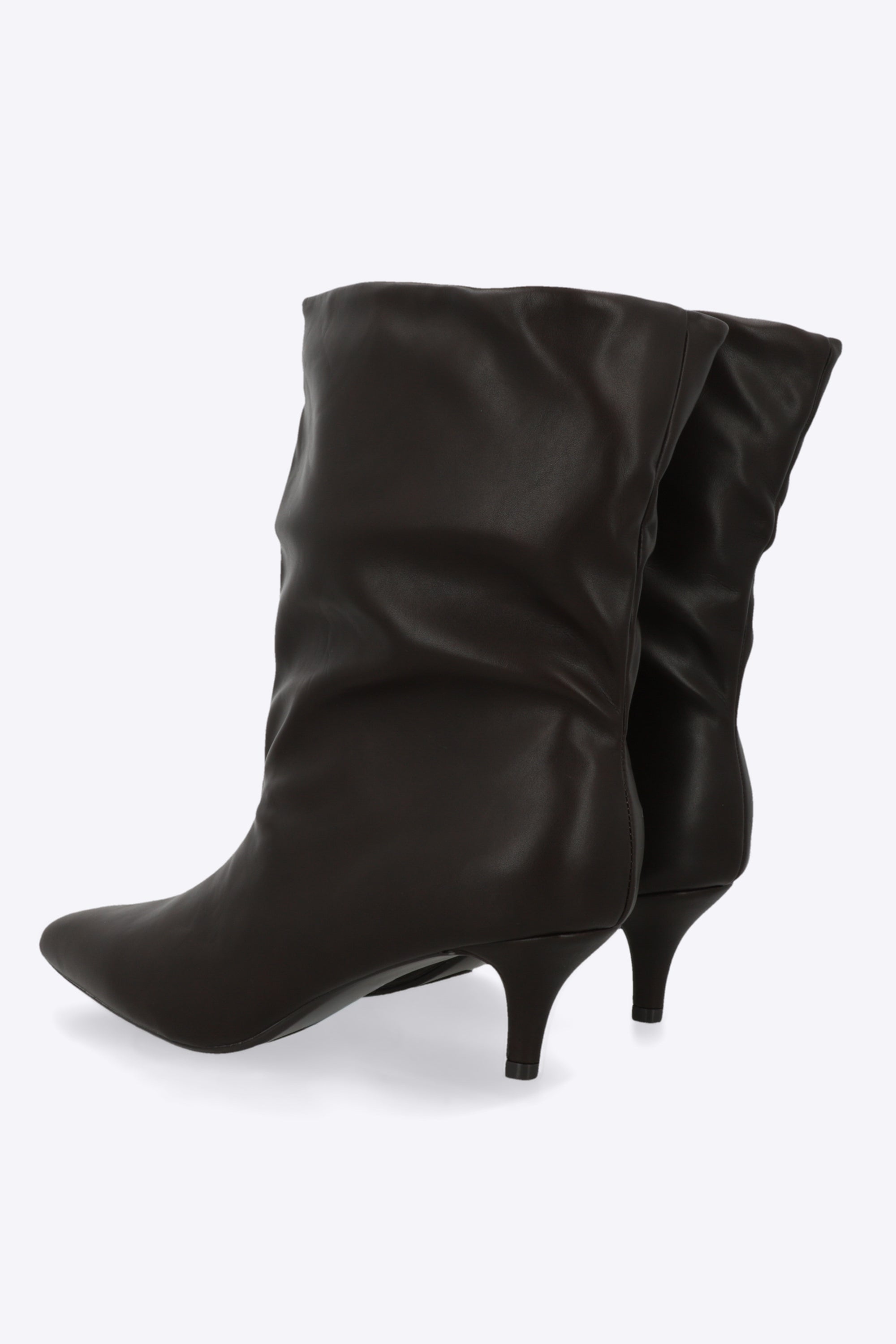 Botin puntal bucket
