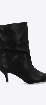 Botin puntal bucket