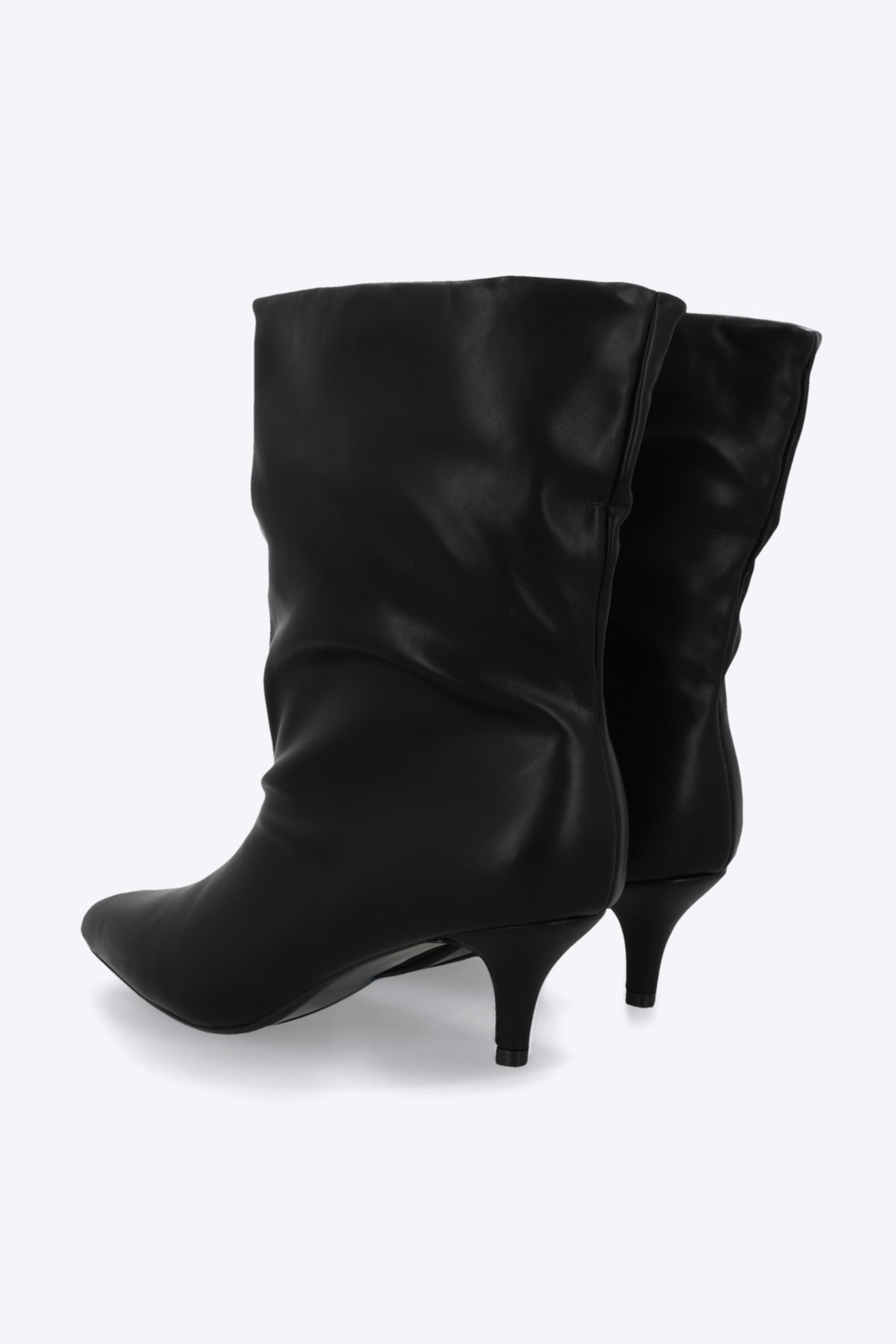 Botin puntal bucket