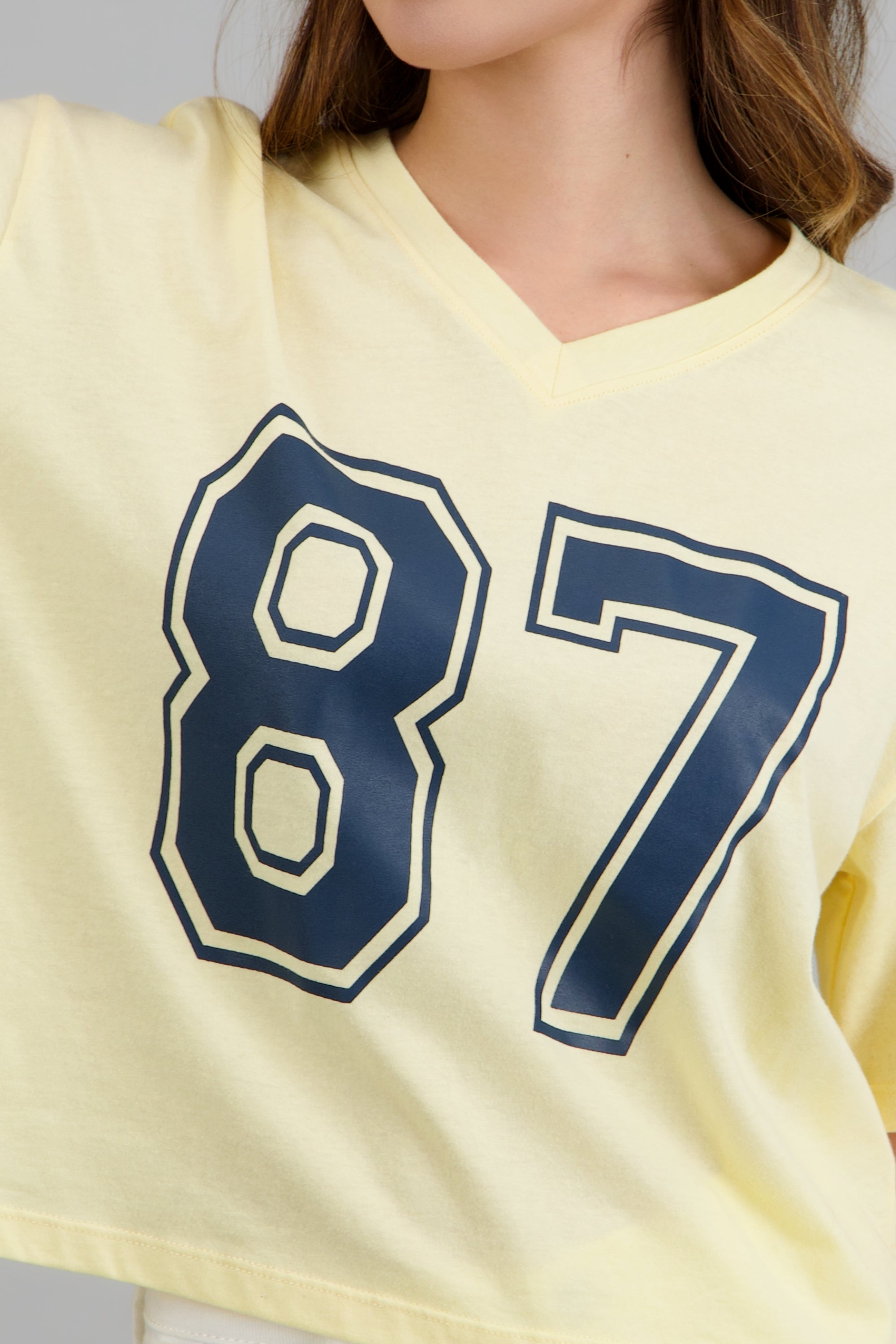 Playera boxy detalle espalda manhattan AMARILLO PASTEL