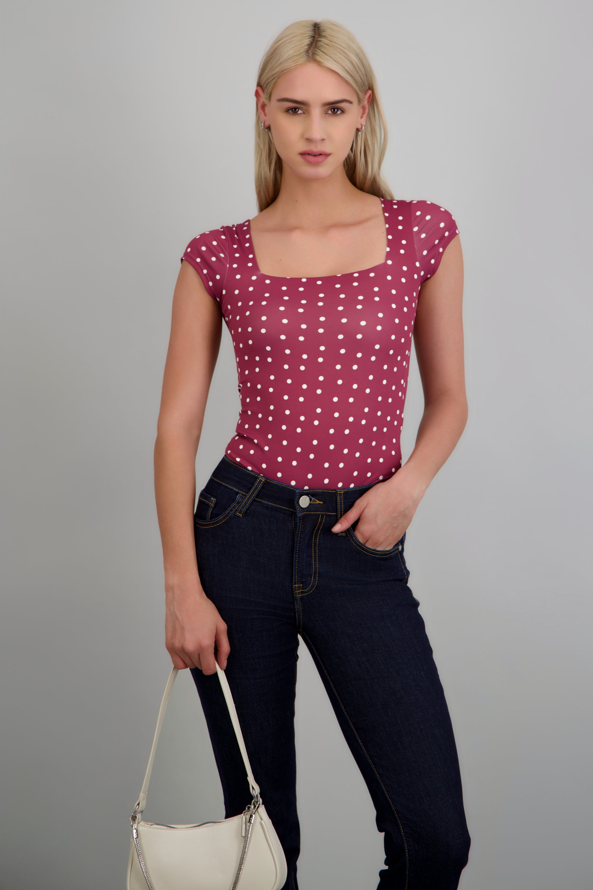 Body escote cuadrado manga corta polka dots VINO COMBO