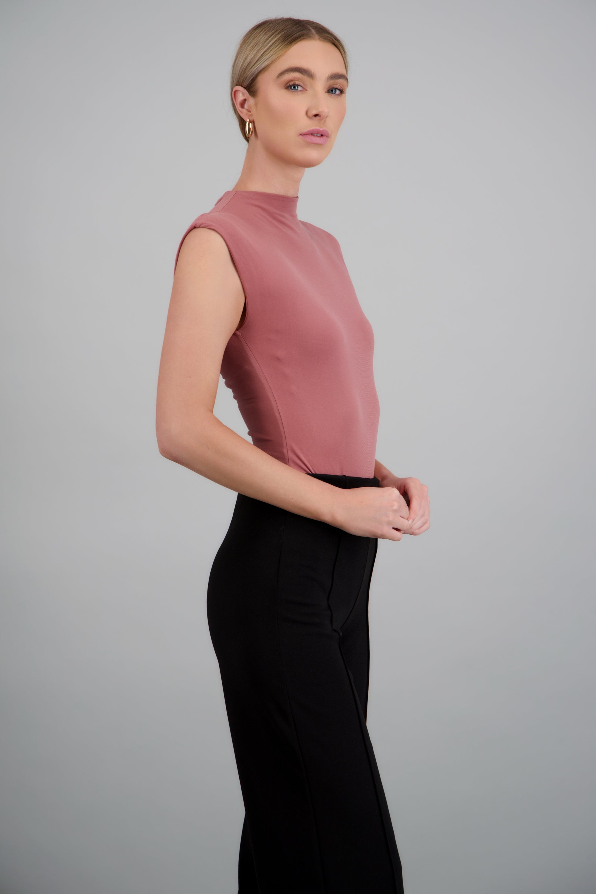 Bodysuit cuello semi alto sin mangas MALVA