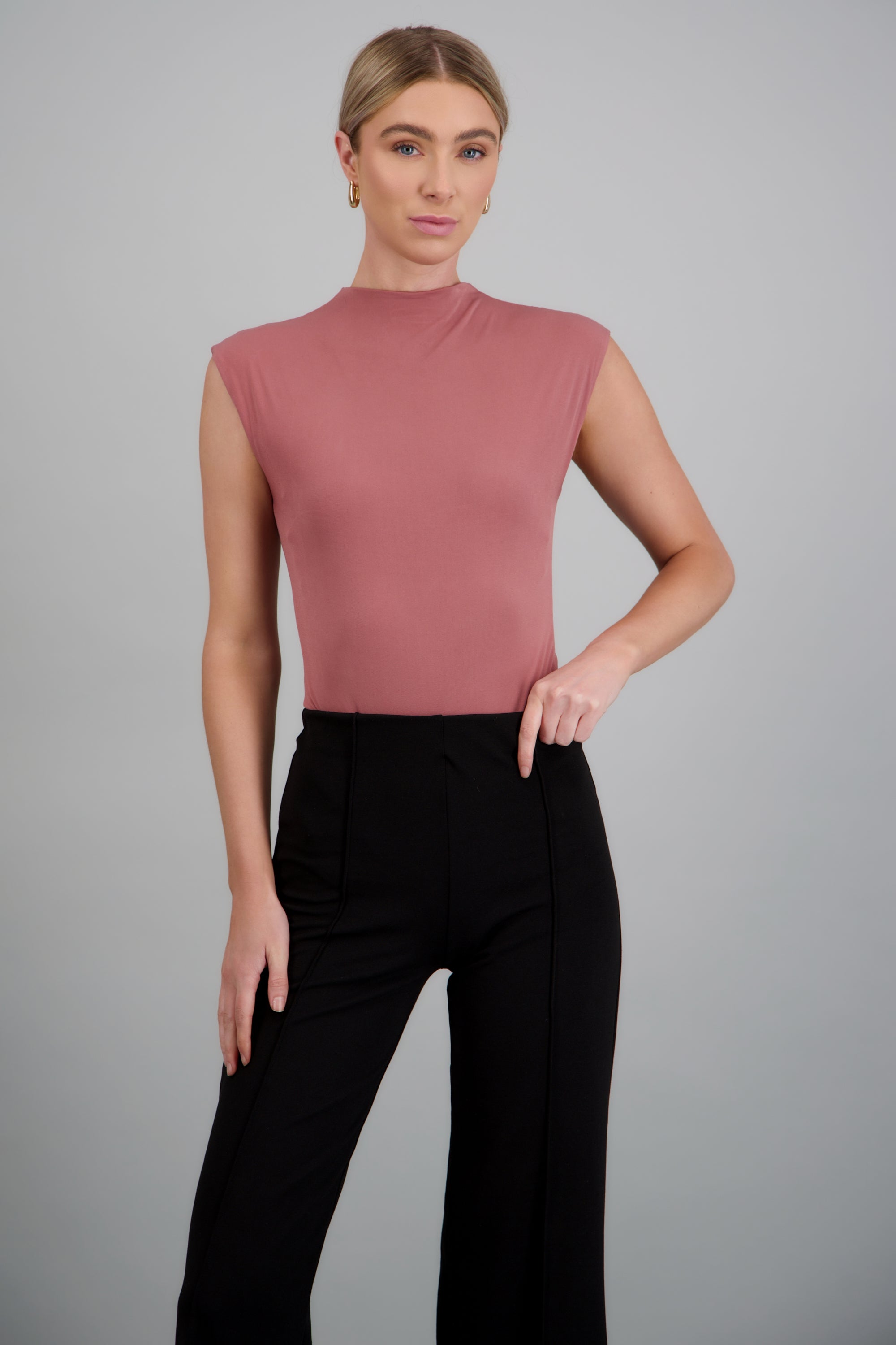 MAUVE