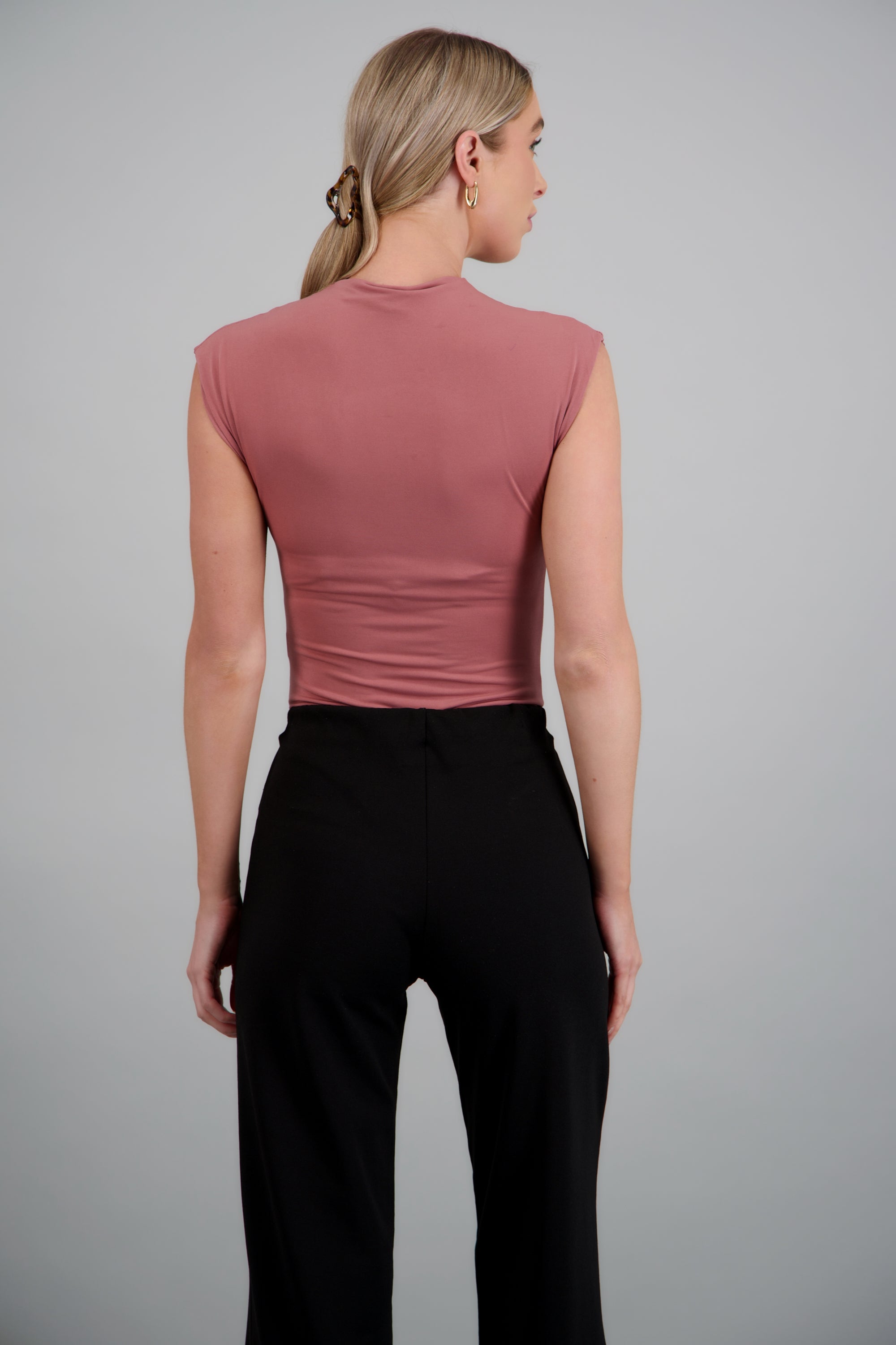 Bodysuit cuello semi alto sin mangas MALVA