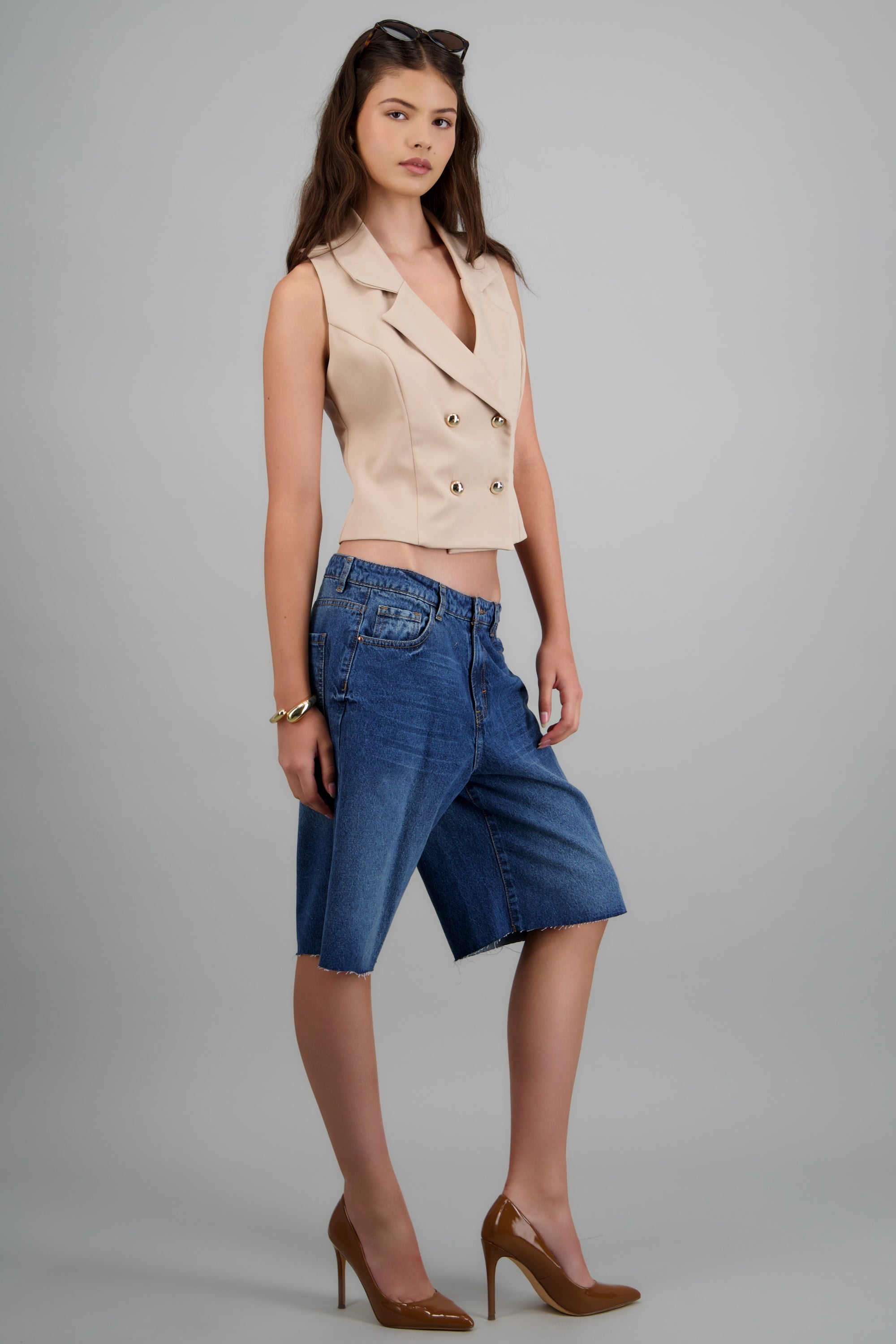bermuda denim corte recto MEDIUM WASH