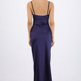 Vestido satinado escote recto