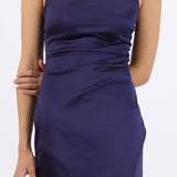 Vestido satinado escote recto