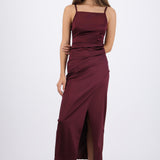 Vestido satinado escote recto
