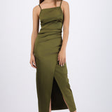 Vestido satinado escote recto