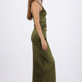 Vestido satinado escote recto