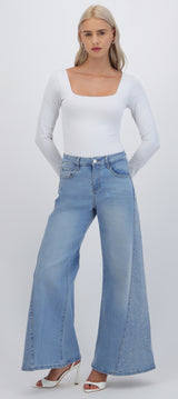 Jeans wide leg corte con brillos