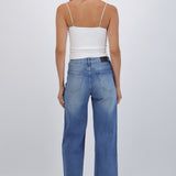 Jeans straight detalle brillo estrella