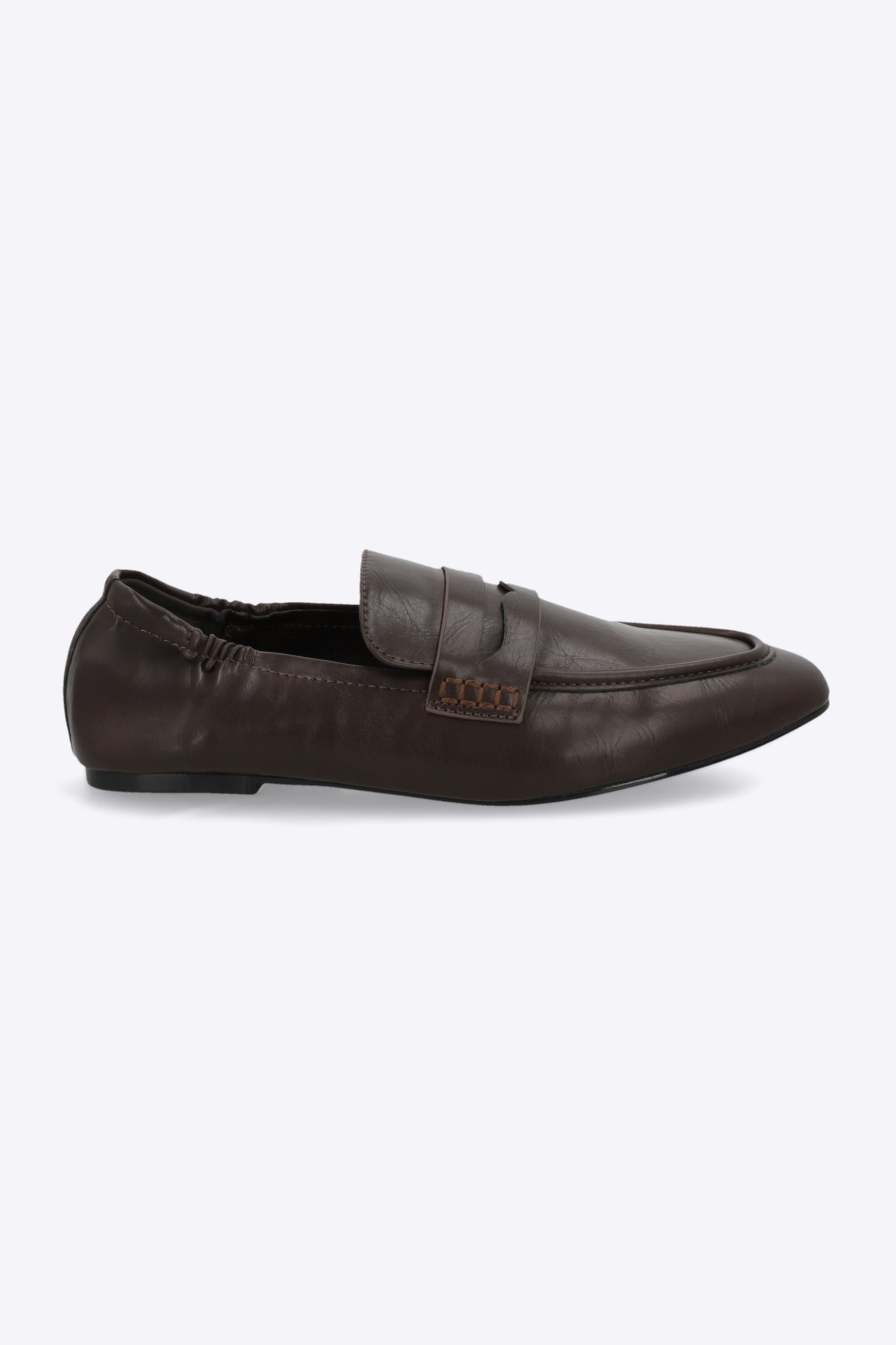 Loafer suave doblez talon