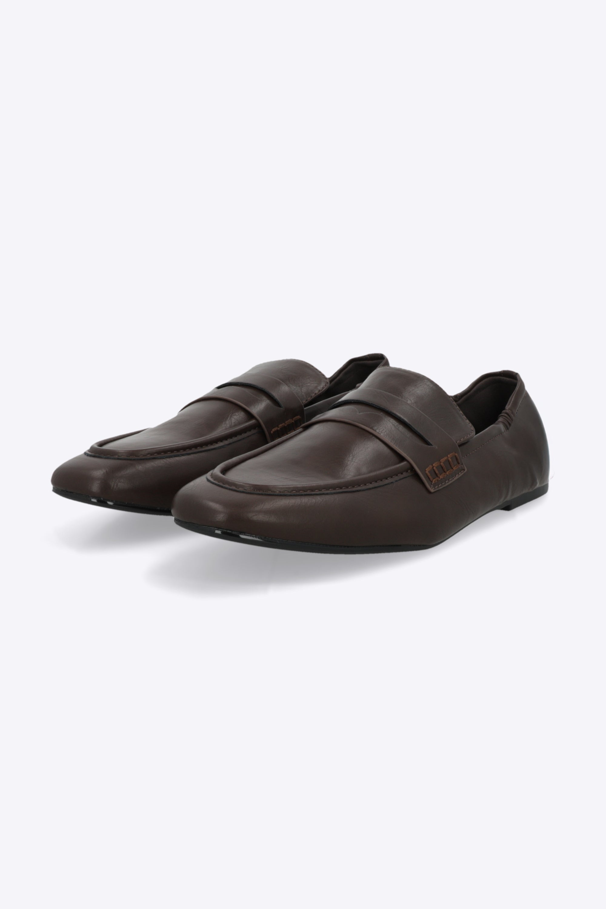 Loafer suave doblez talon