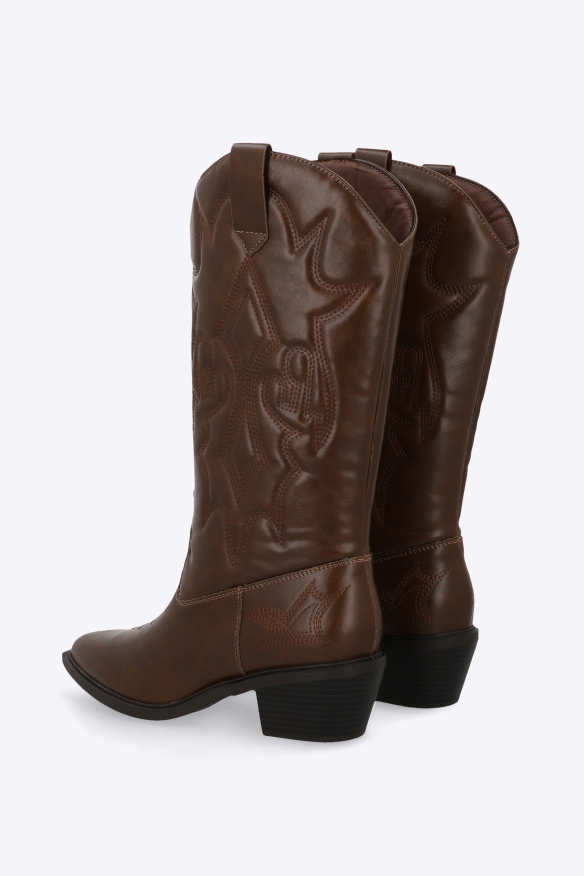 Bota vaquera bordado a tono