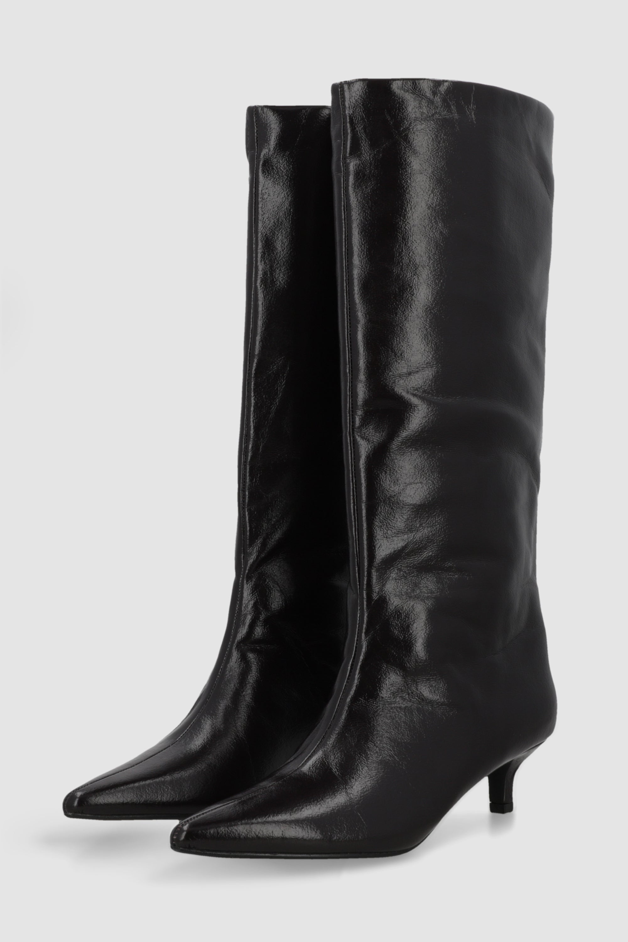 Bota pointy kitten VINO