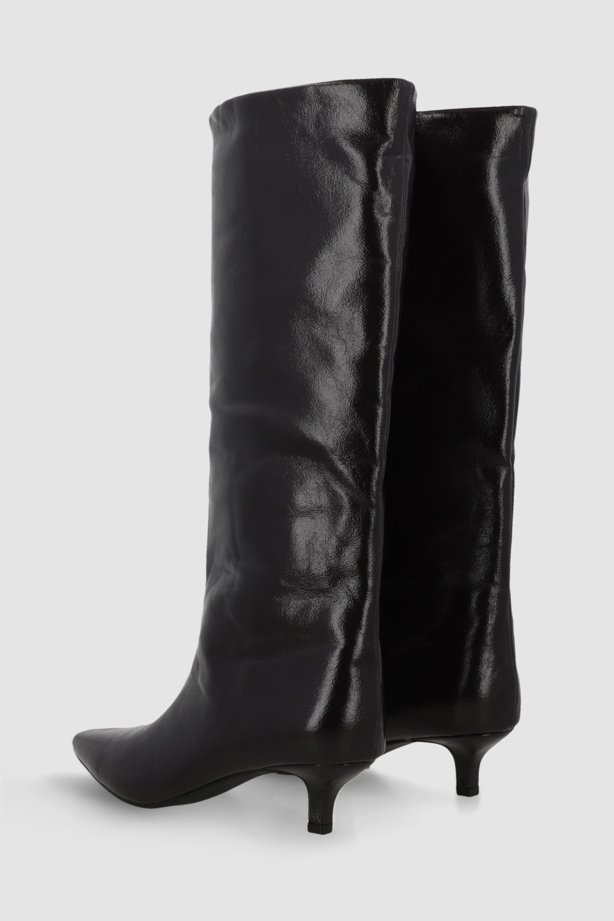 Bota pointy kitten VINO