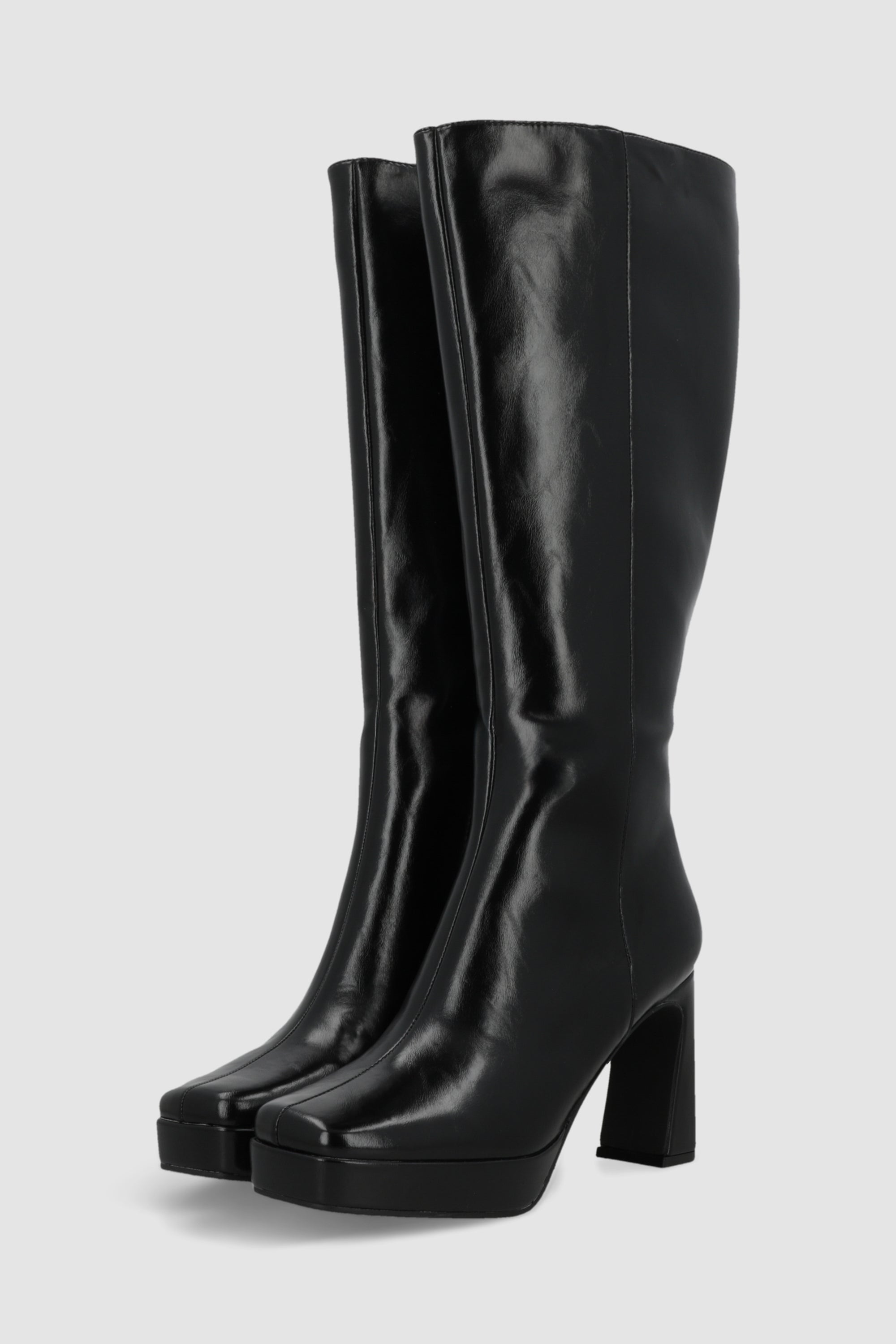 Bota alta punta cuadrada NEGRO