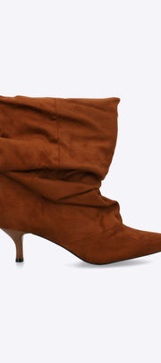 Botin slouchy kitten