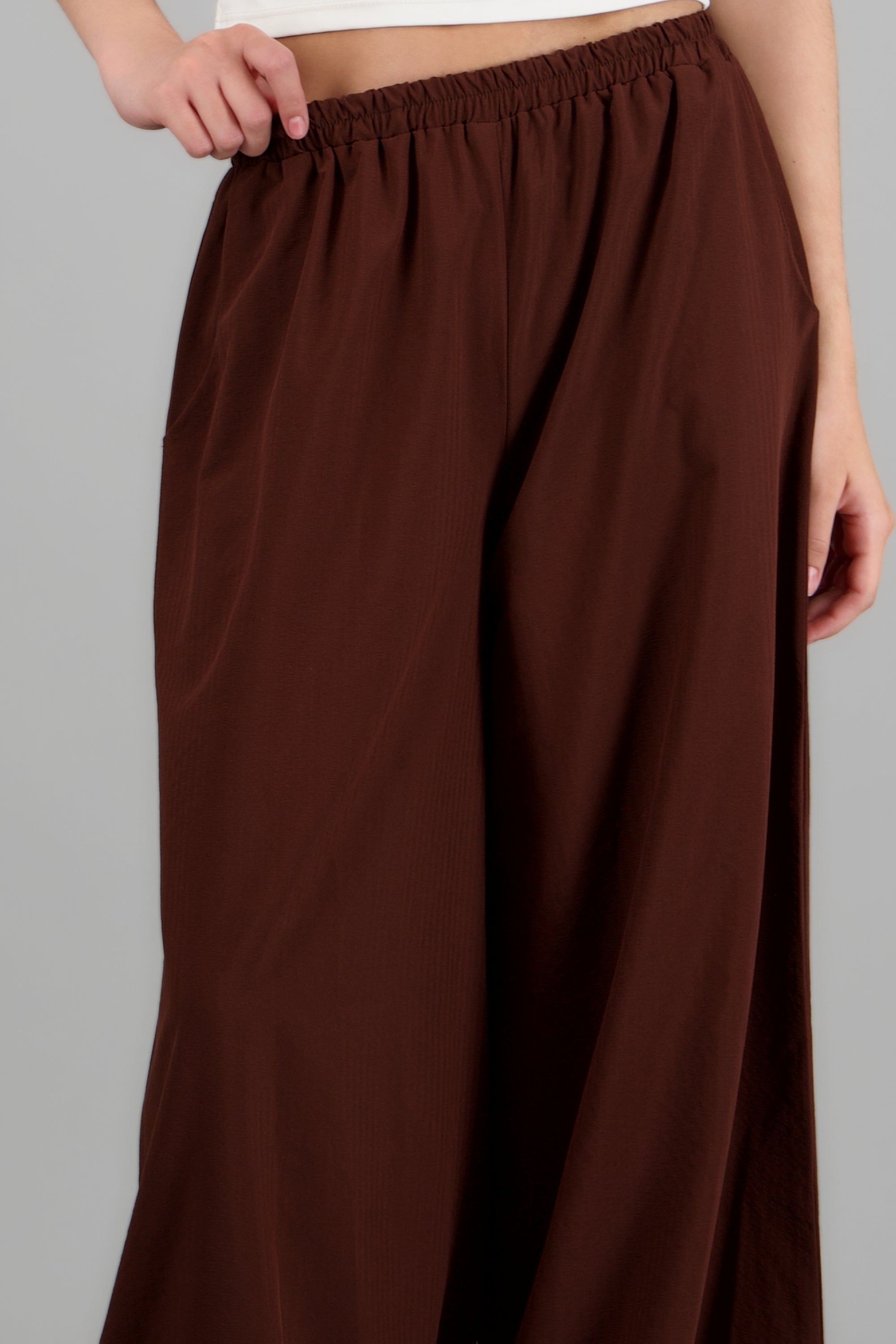 Pantalon globo liso CAFE