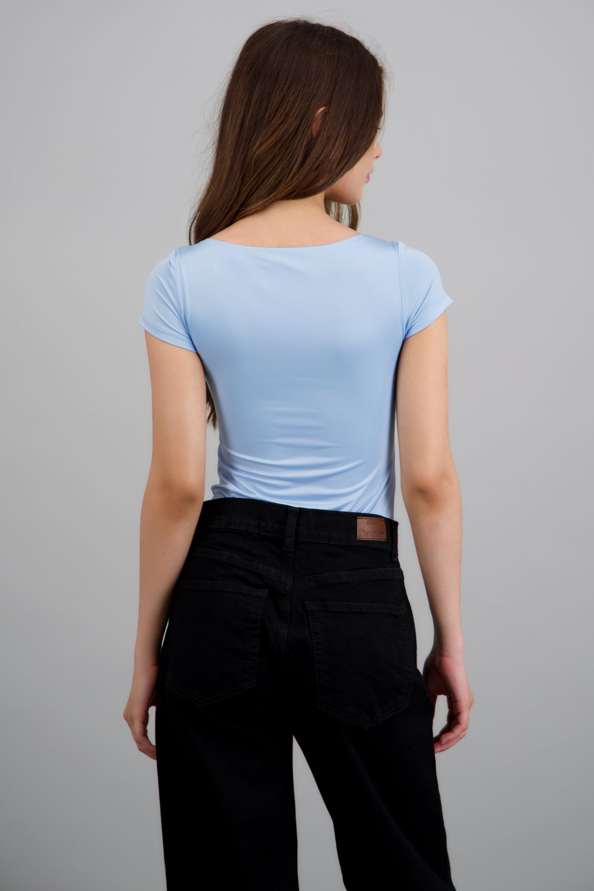 Bodysuit escote cuadrado manga corta liso AZUL PASTEL