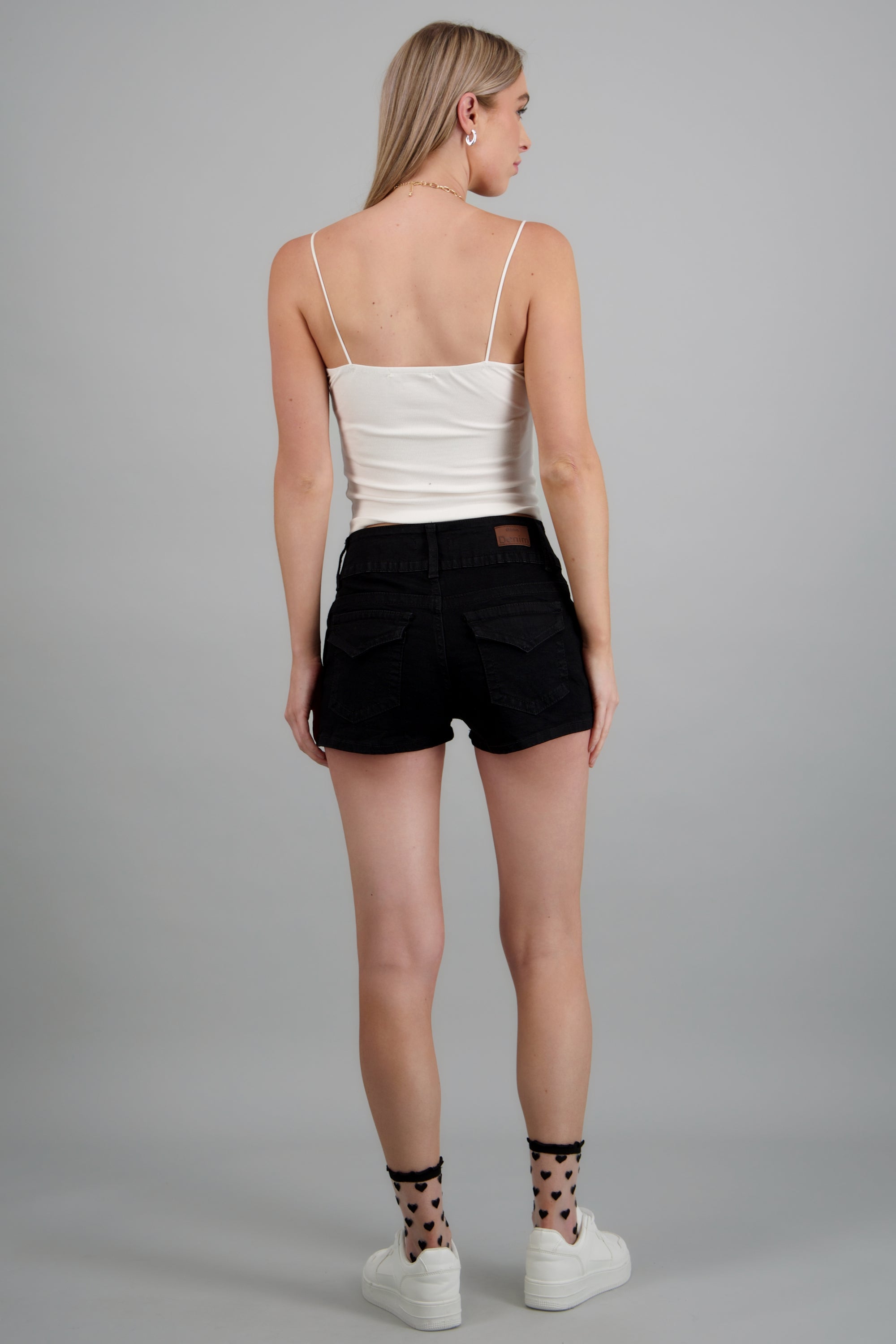 Mini short denim bolsas traseras NEGRO