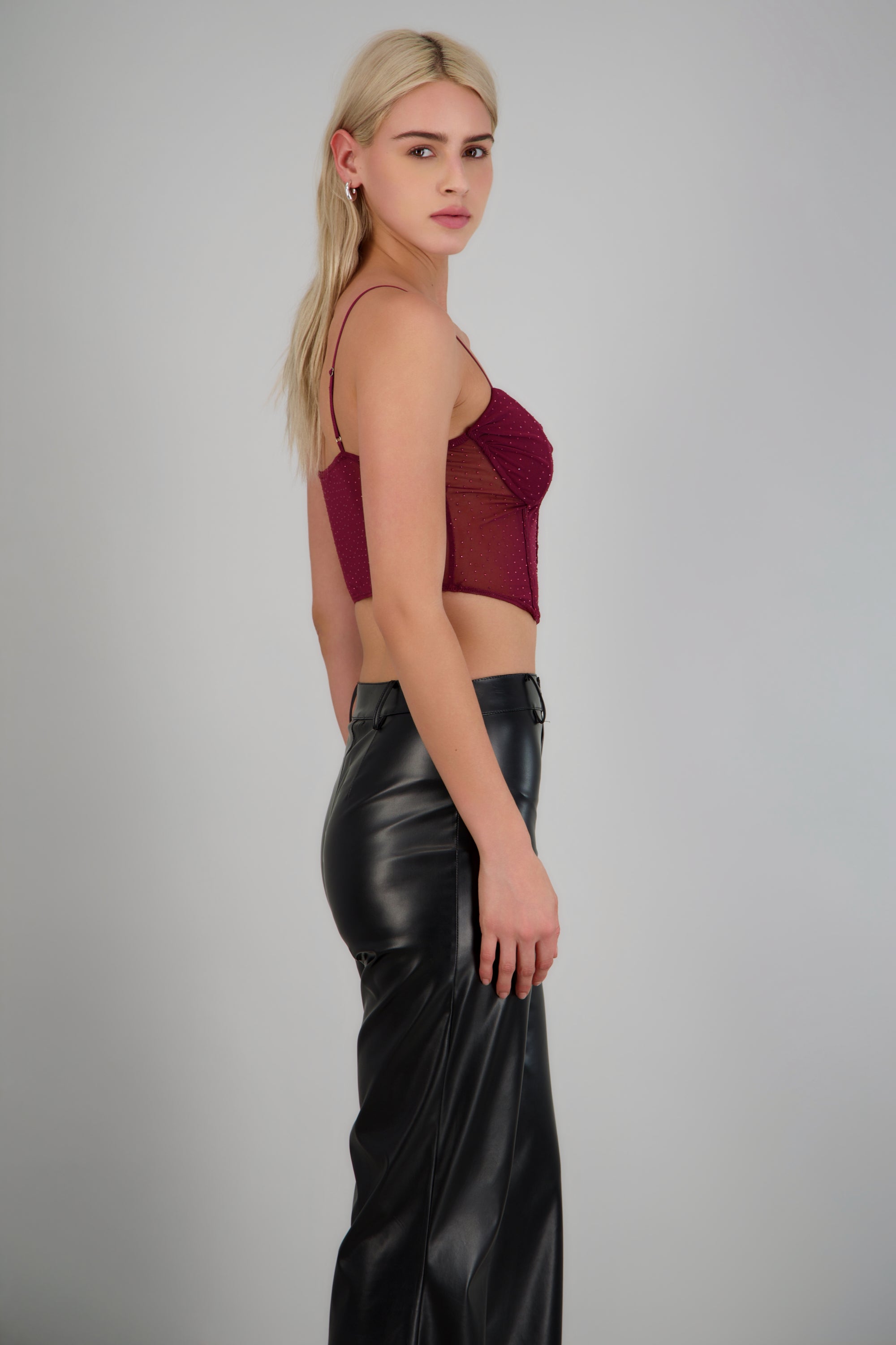 Top corto mesh brillos CIRUELA