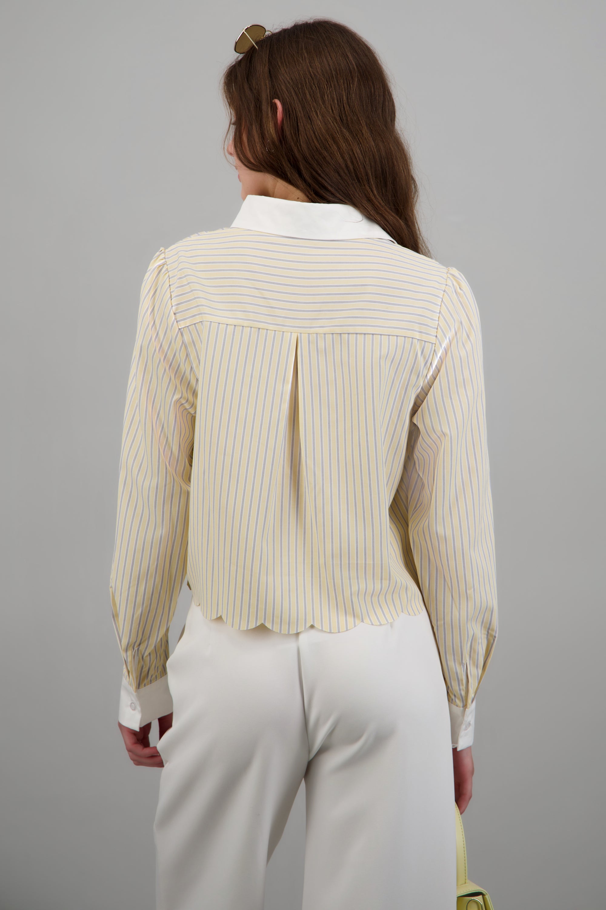 Camisa crop rayas detalle corte AMARILLO COMBO