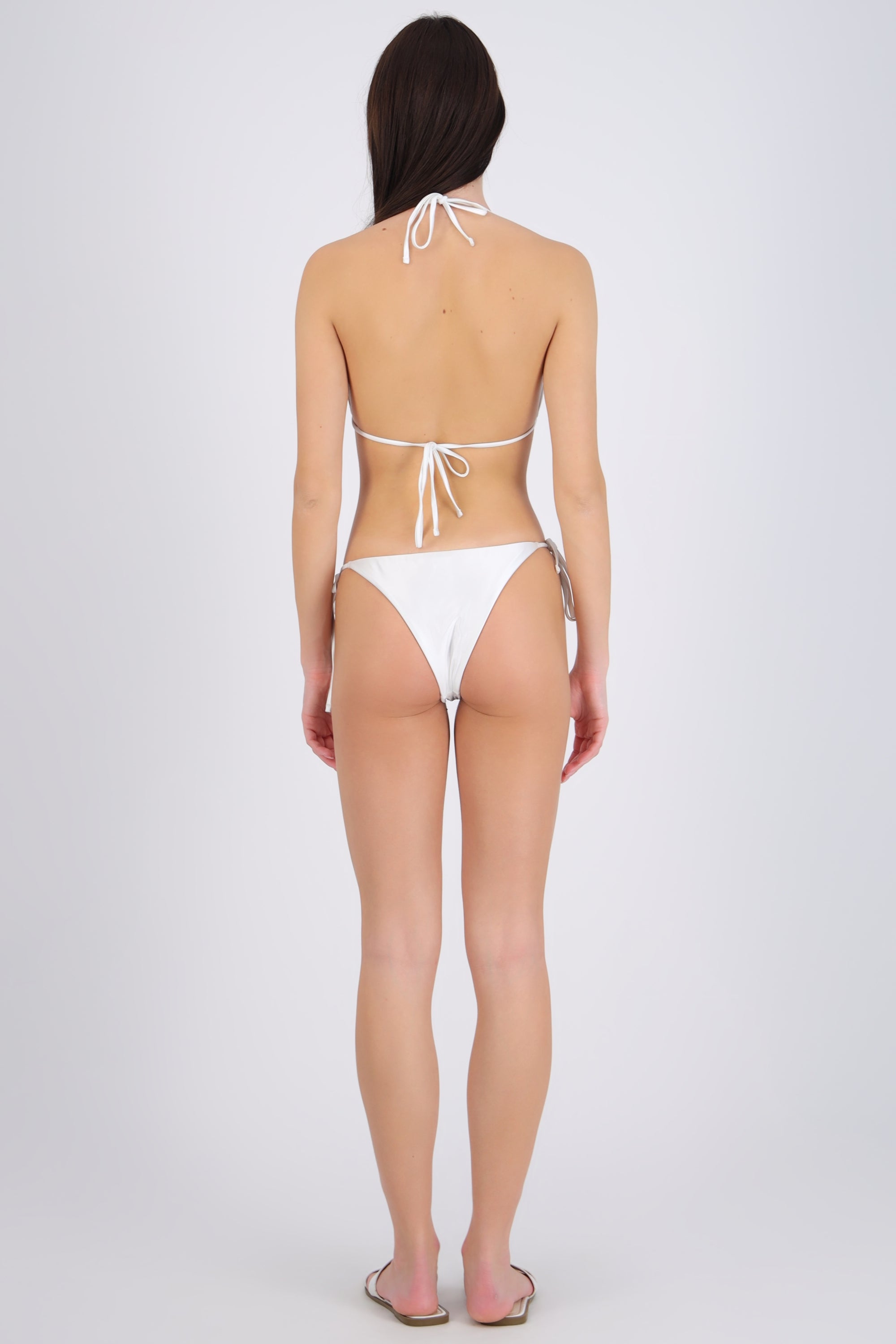Bikini 3 pz satinado falda tipo crochet