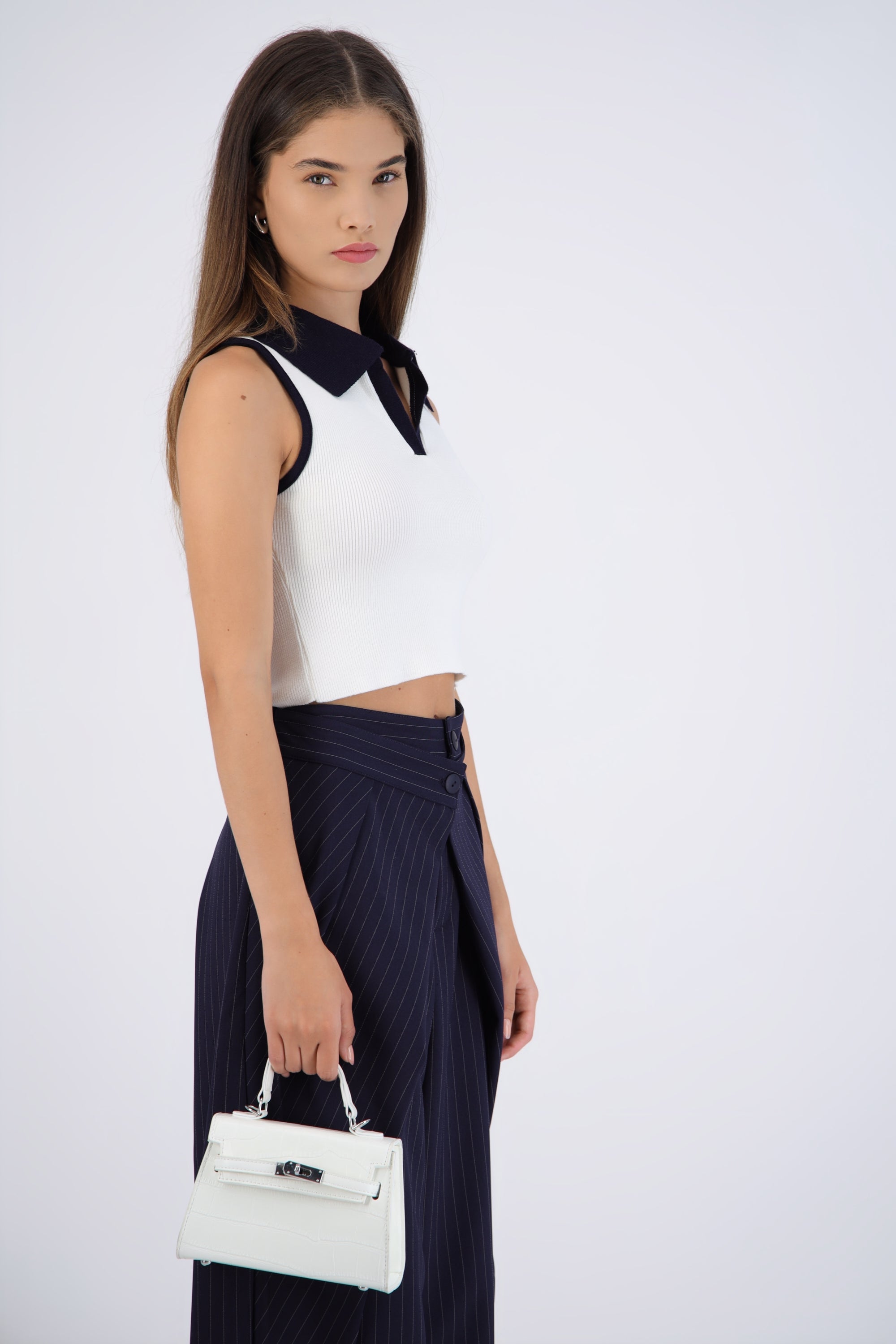 Top cuello polo contraste