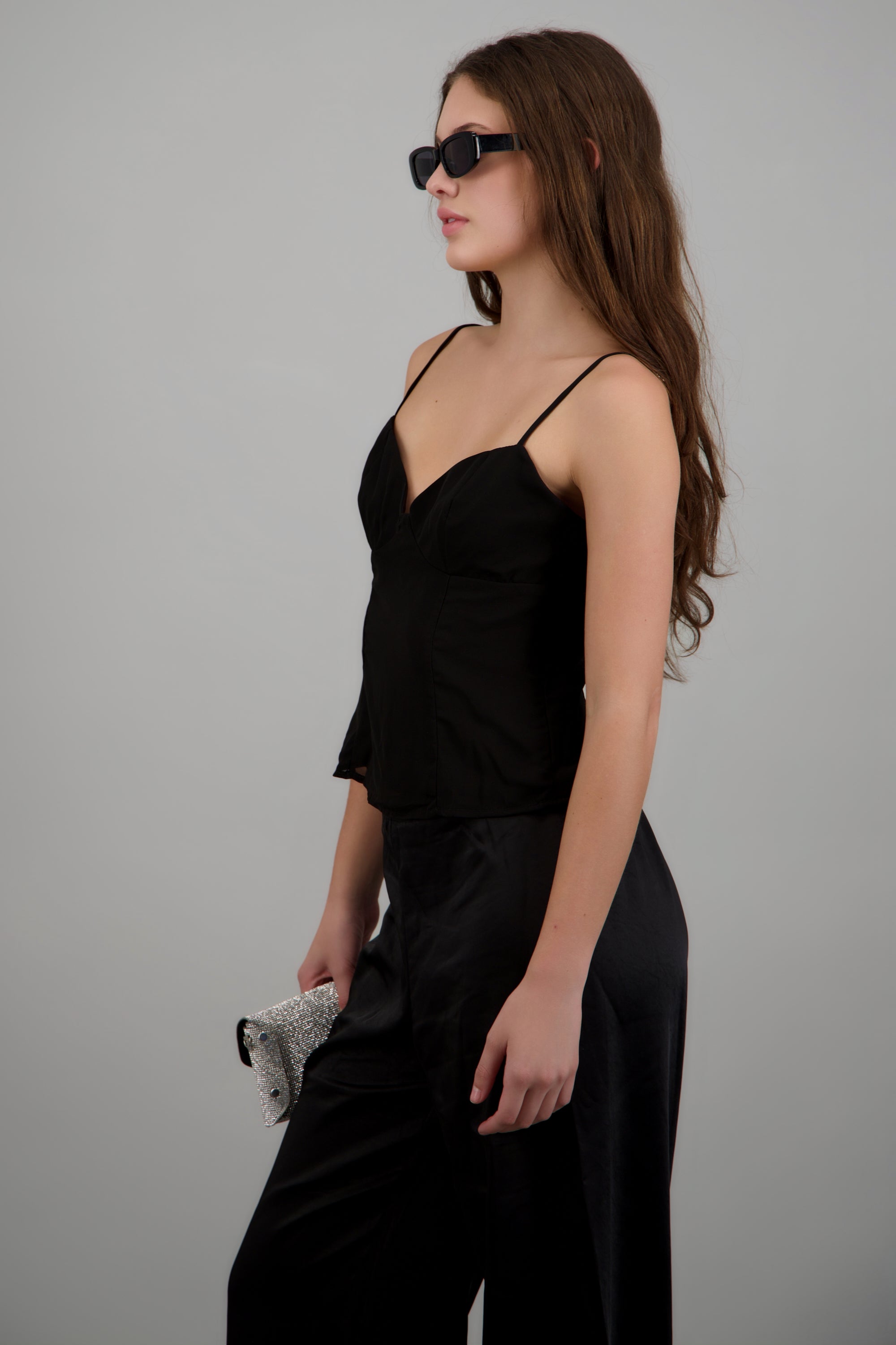 Top escote v mesh NEGRO