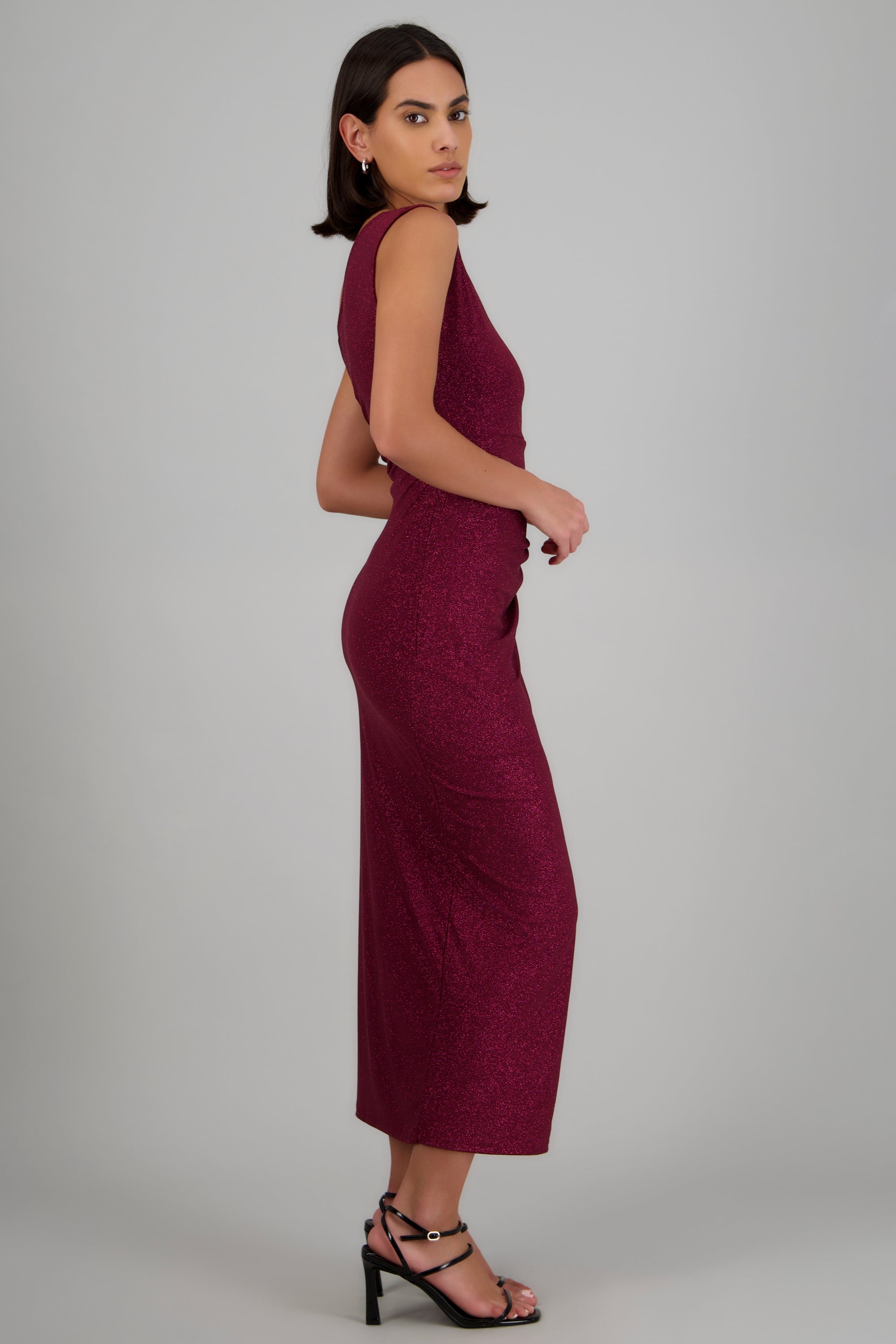 Vestido brillos one shoulder VINO