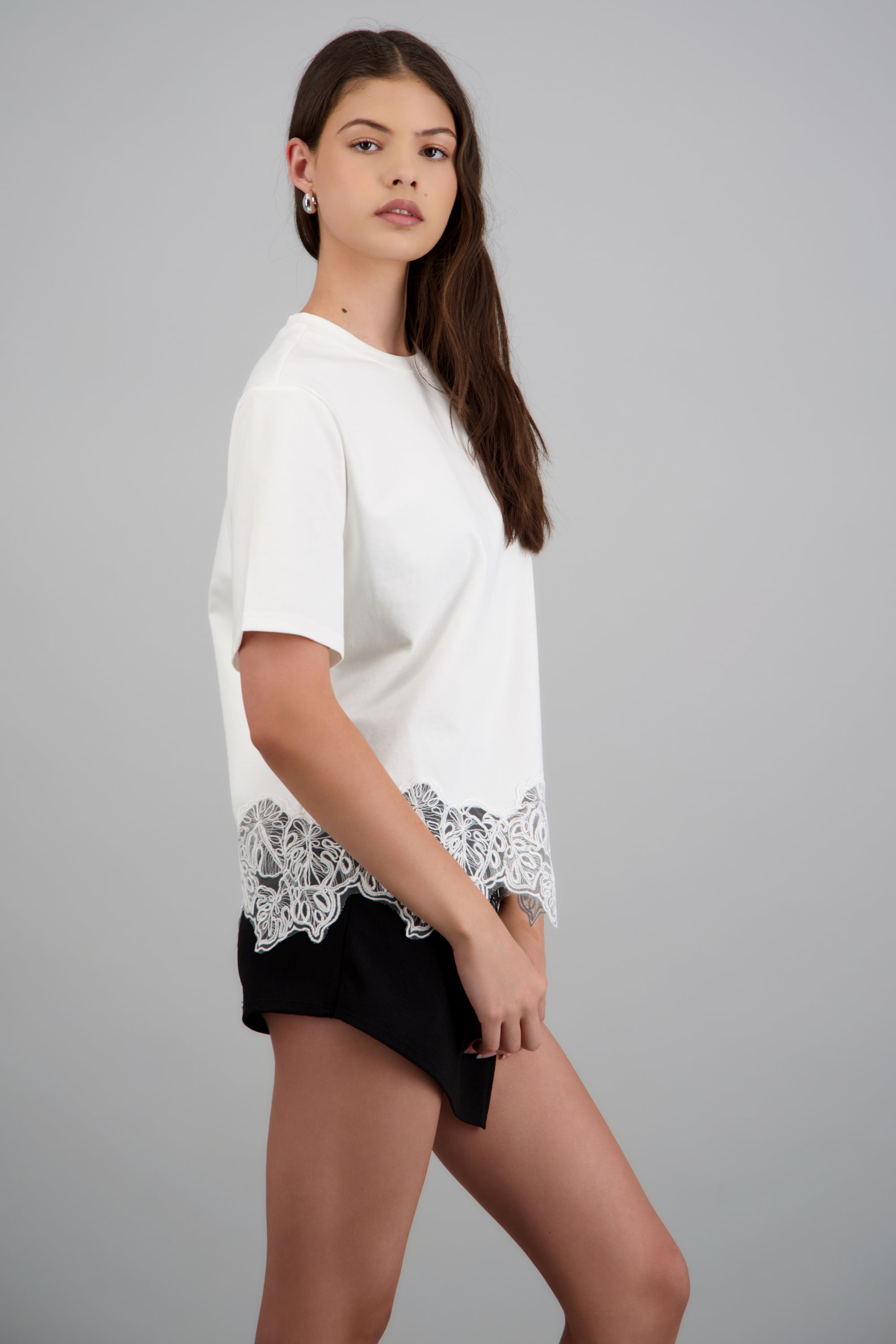 Playera con encaje BLANCO