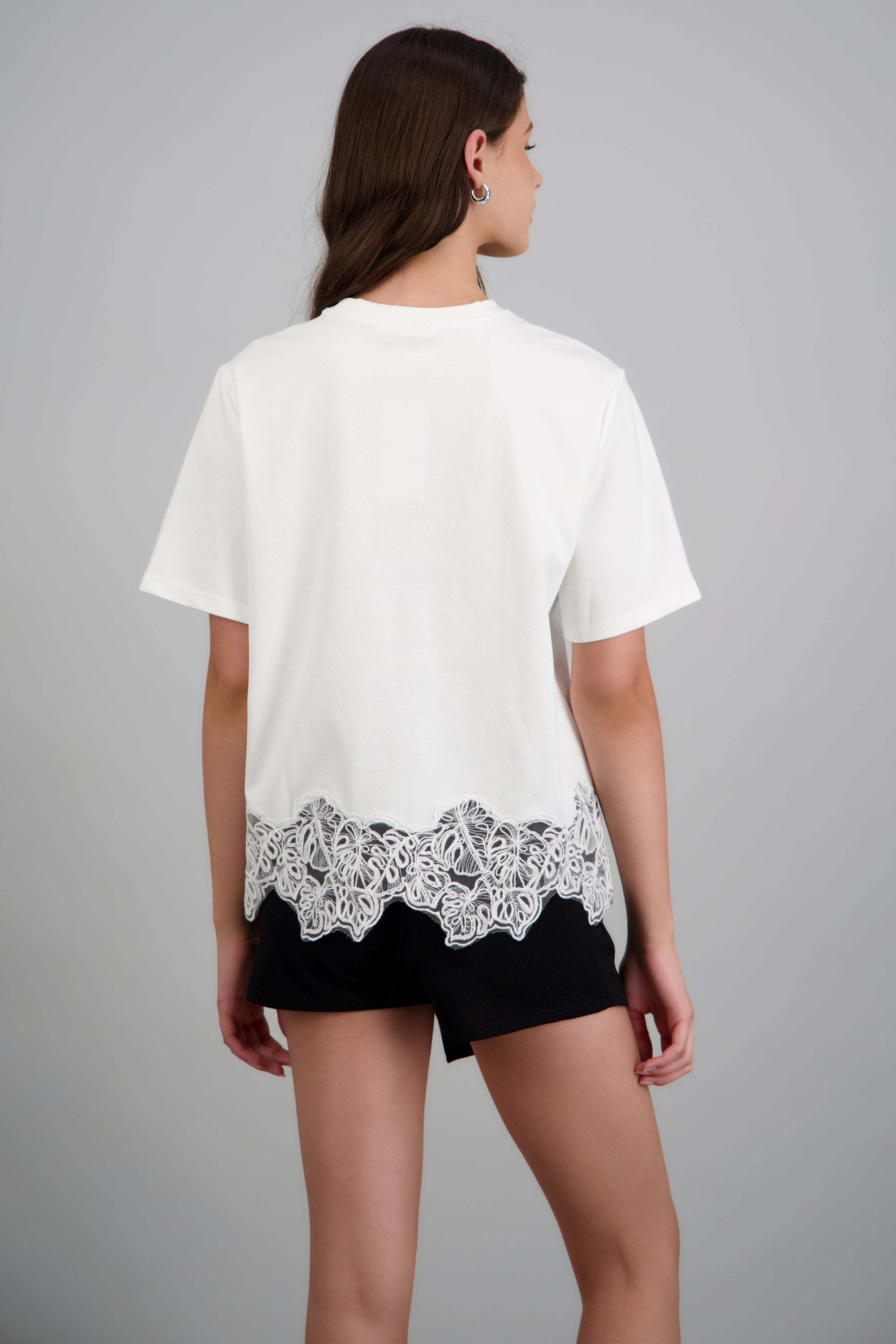Playera con encaje BLANCO