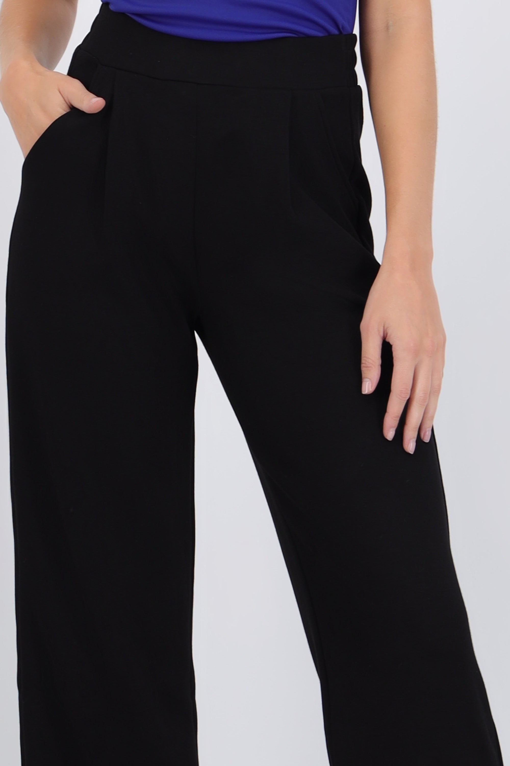 Pantalón modal detalle resorte espalda