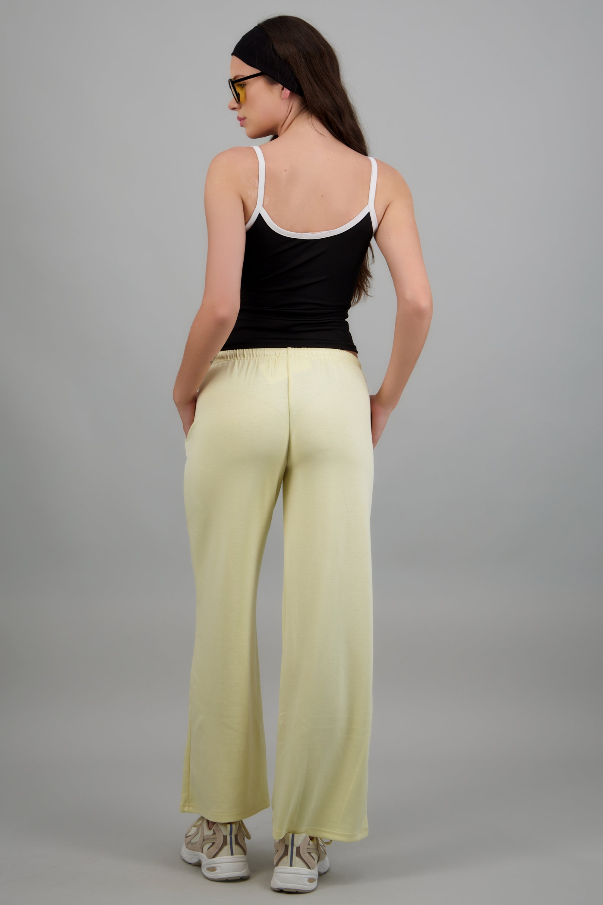 PASTEL YELLOW