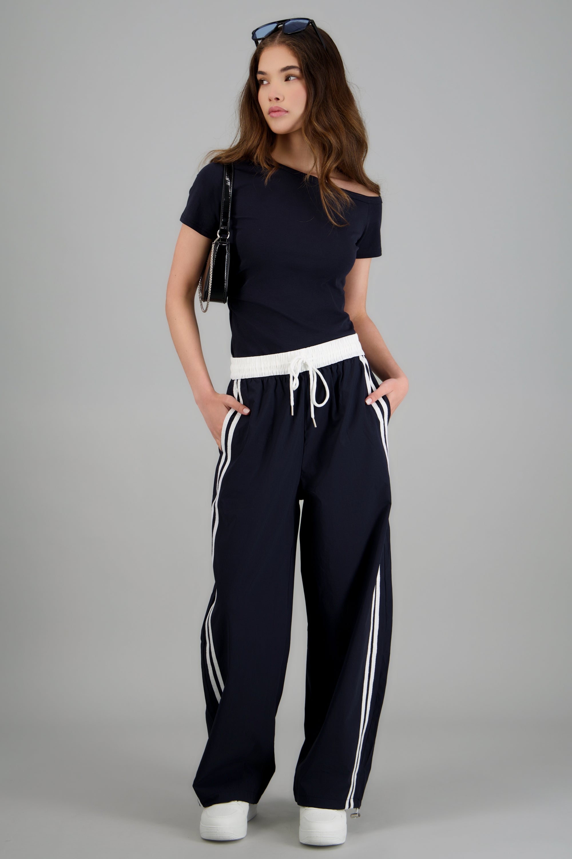 Pantalones pretina contraste con rayas al costado MARINO COMBO