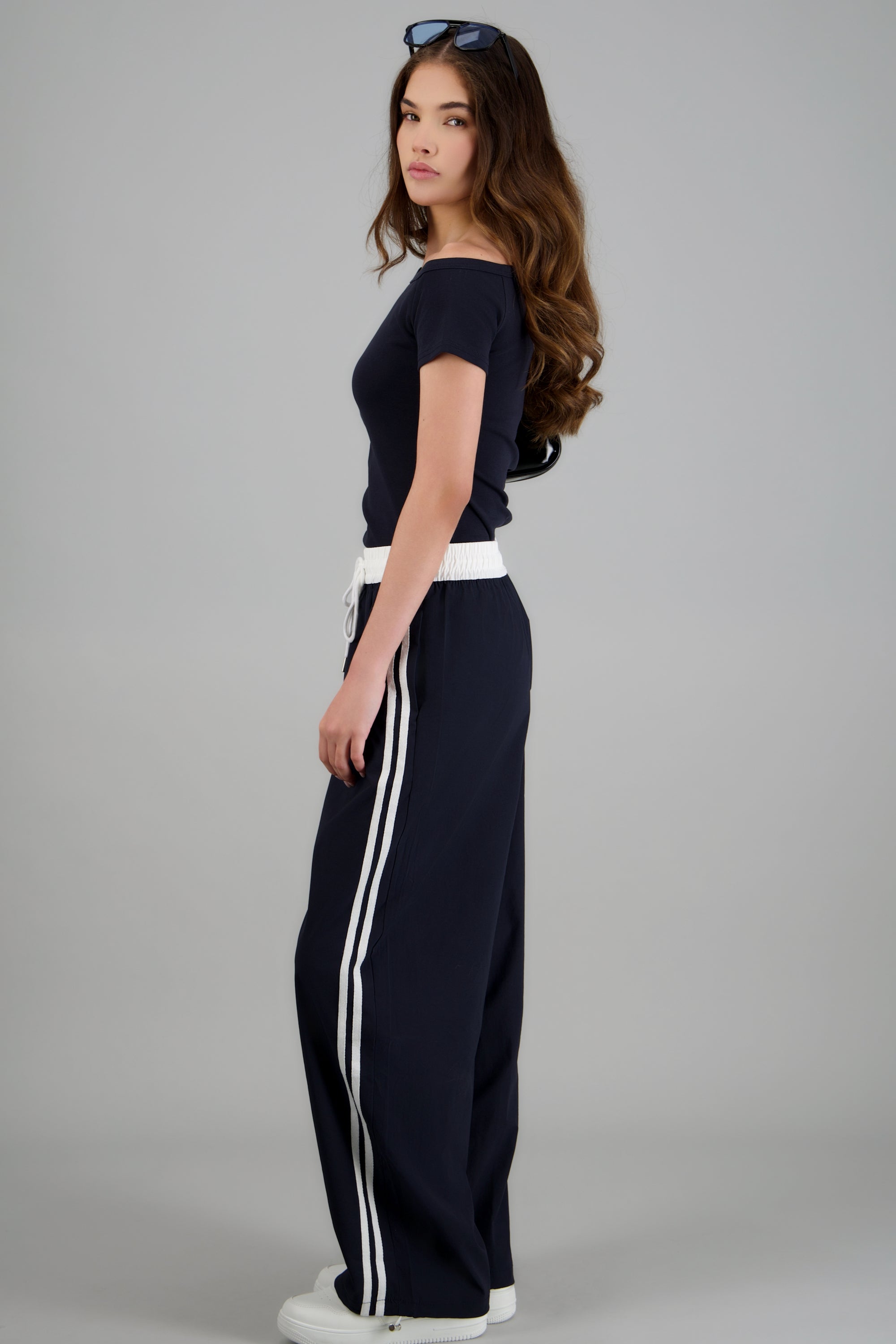 Pantalones pretina contraste con rayas al costado MARINO COMBO