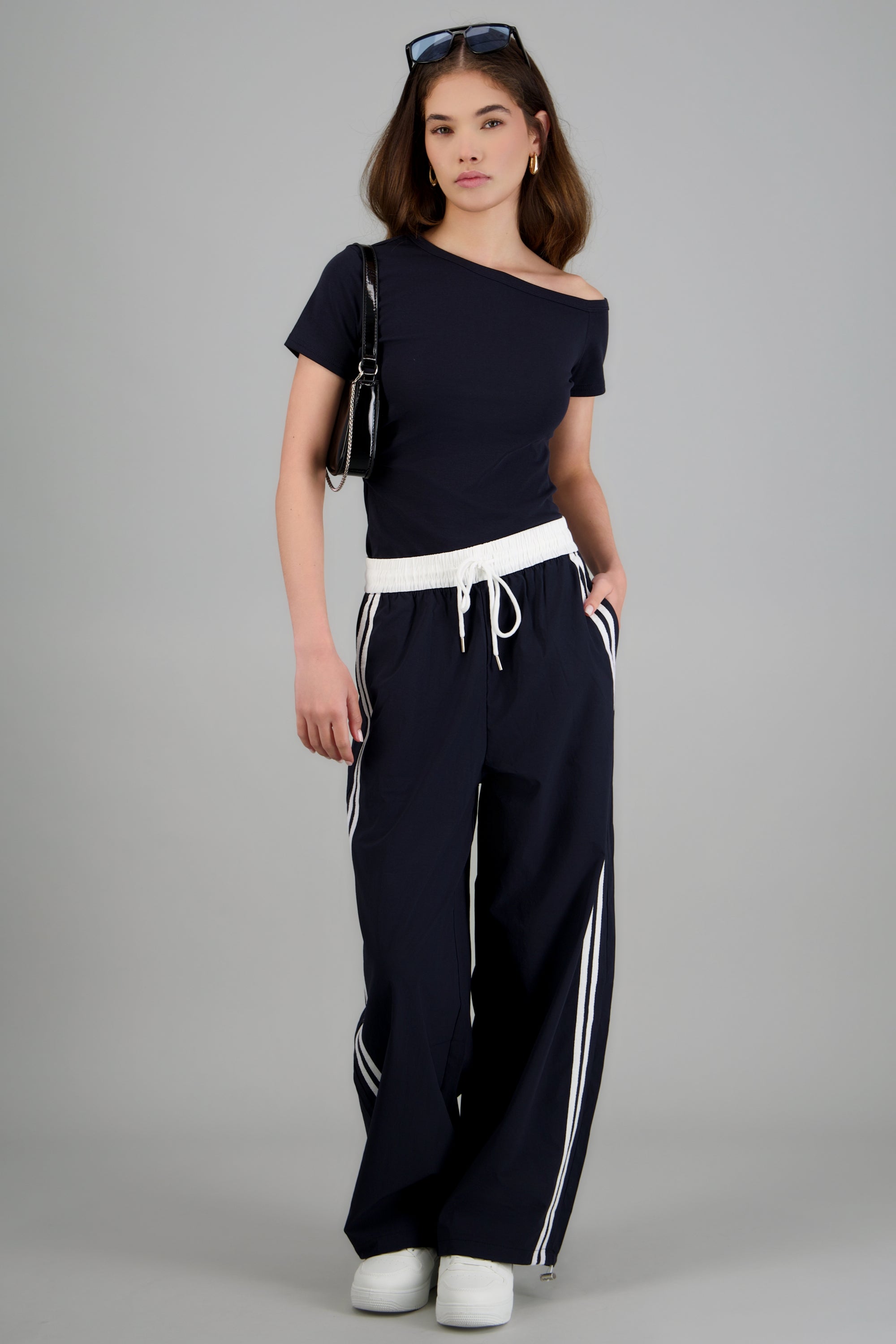 Pantalones pretina contraste con rayas al costado MARINO COMBO