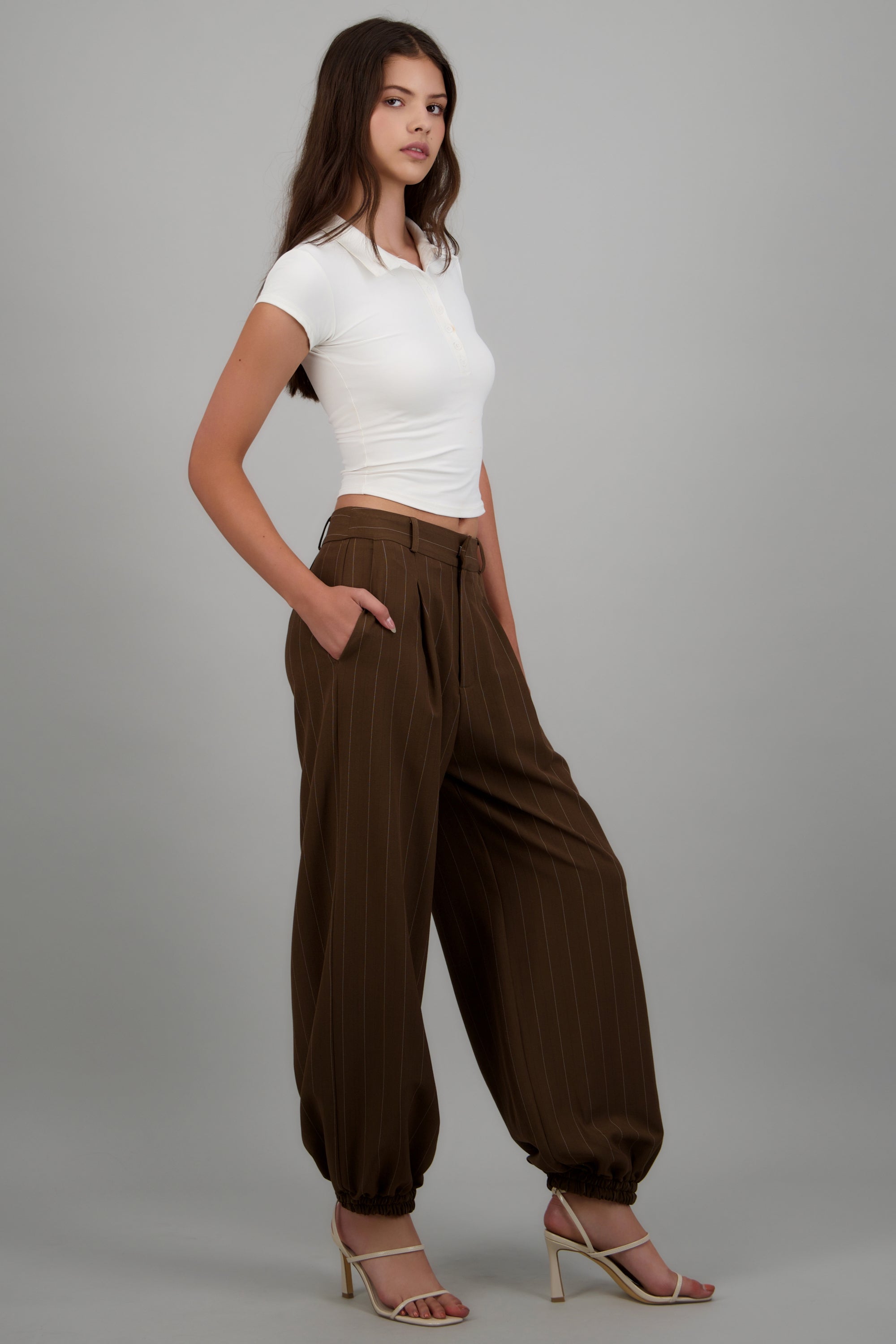 Pantalon globo de vestir rayas CHOCOLATE