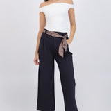 Pantalones con máscada