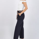 Pantalones con máscada
