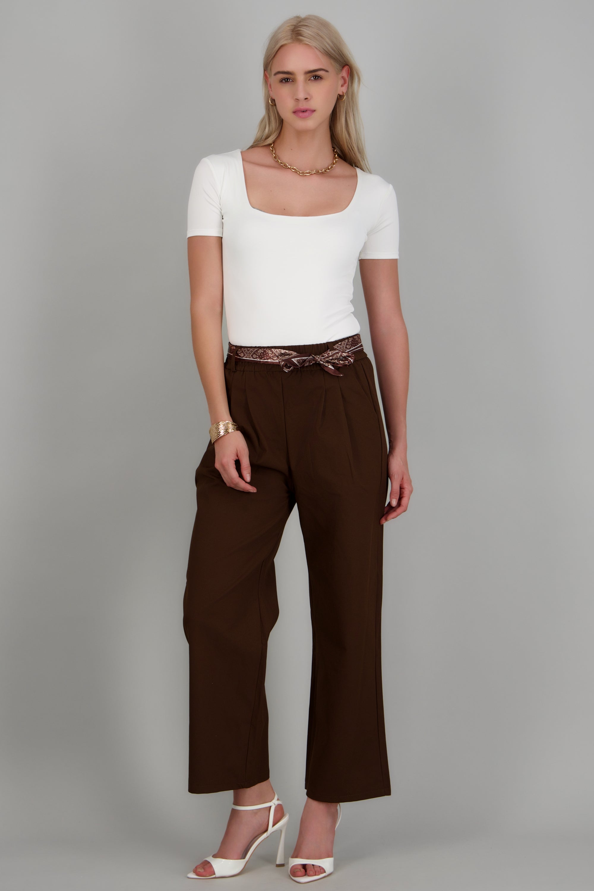 Pantalones con máscada CHOCOLATE